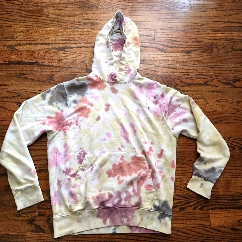 Nike tye dye hoodie